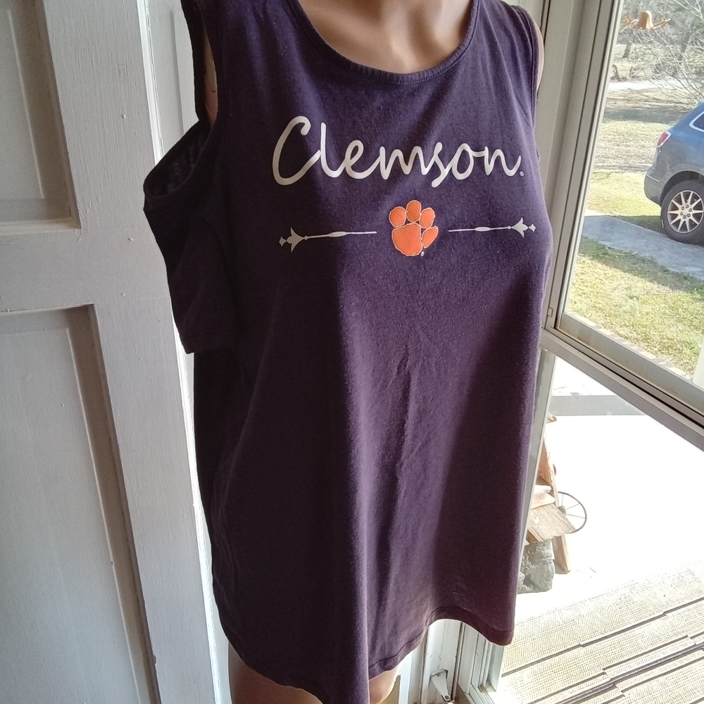 2-$10... Boxercraft Clemson Purple T-shirt w/ Cold Shoulder Plus Size 1XL Petite